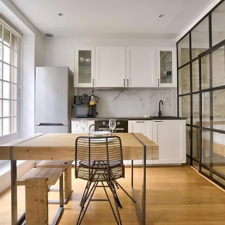 Magnifique Proche Tour Eiffel * פריז